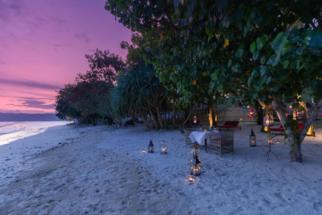 Amahelia Luxury Resort & Restaurant - Gili Asahan Exterior photo