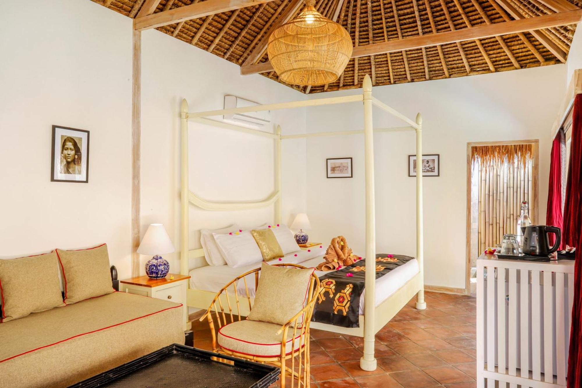 Amahelia Luxury Resort & Restaurant - Gili Asahan Exterior photo