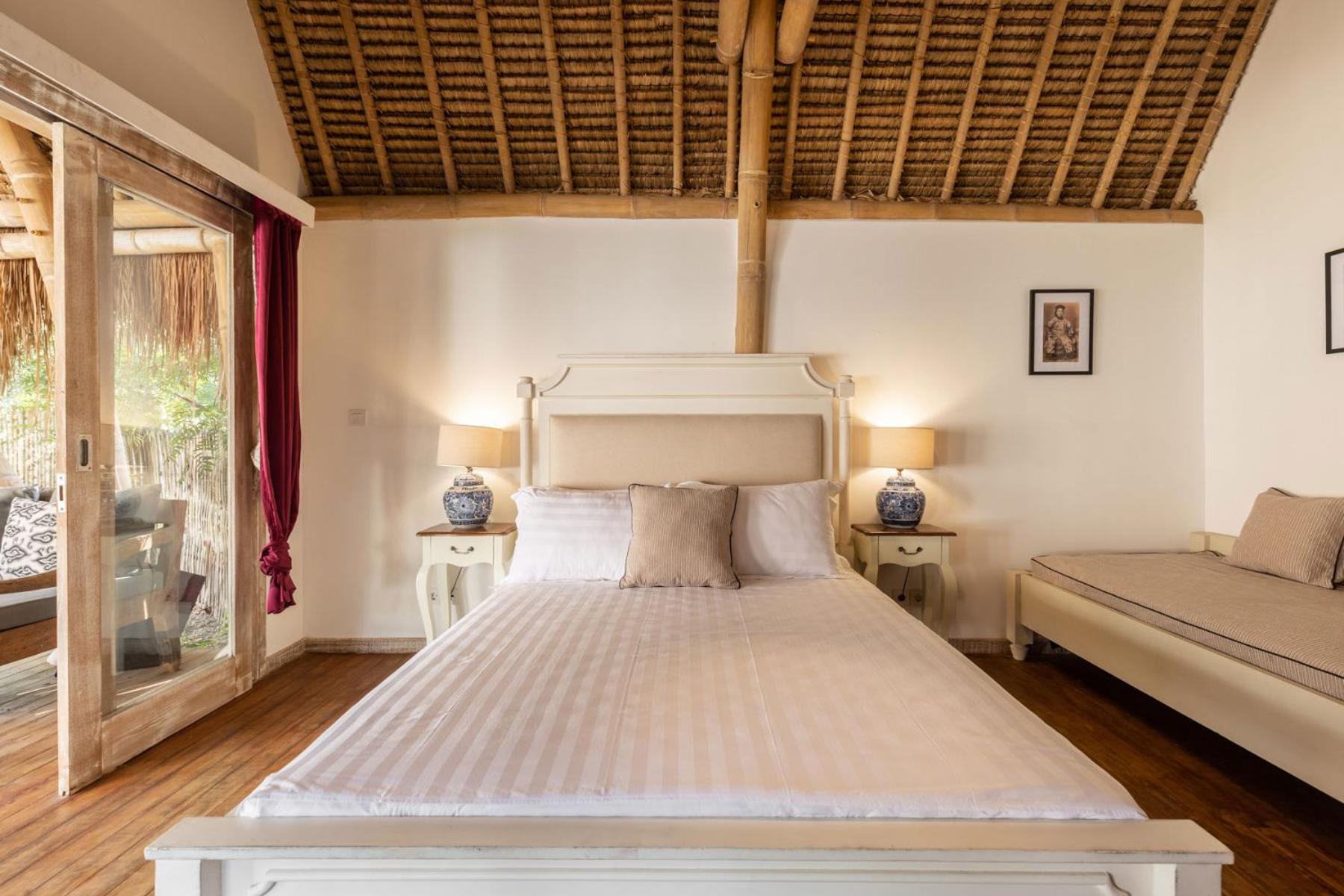 Amahelia Luxury Resort & Restaurant - Gili Asahan Exterior photo