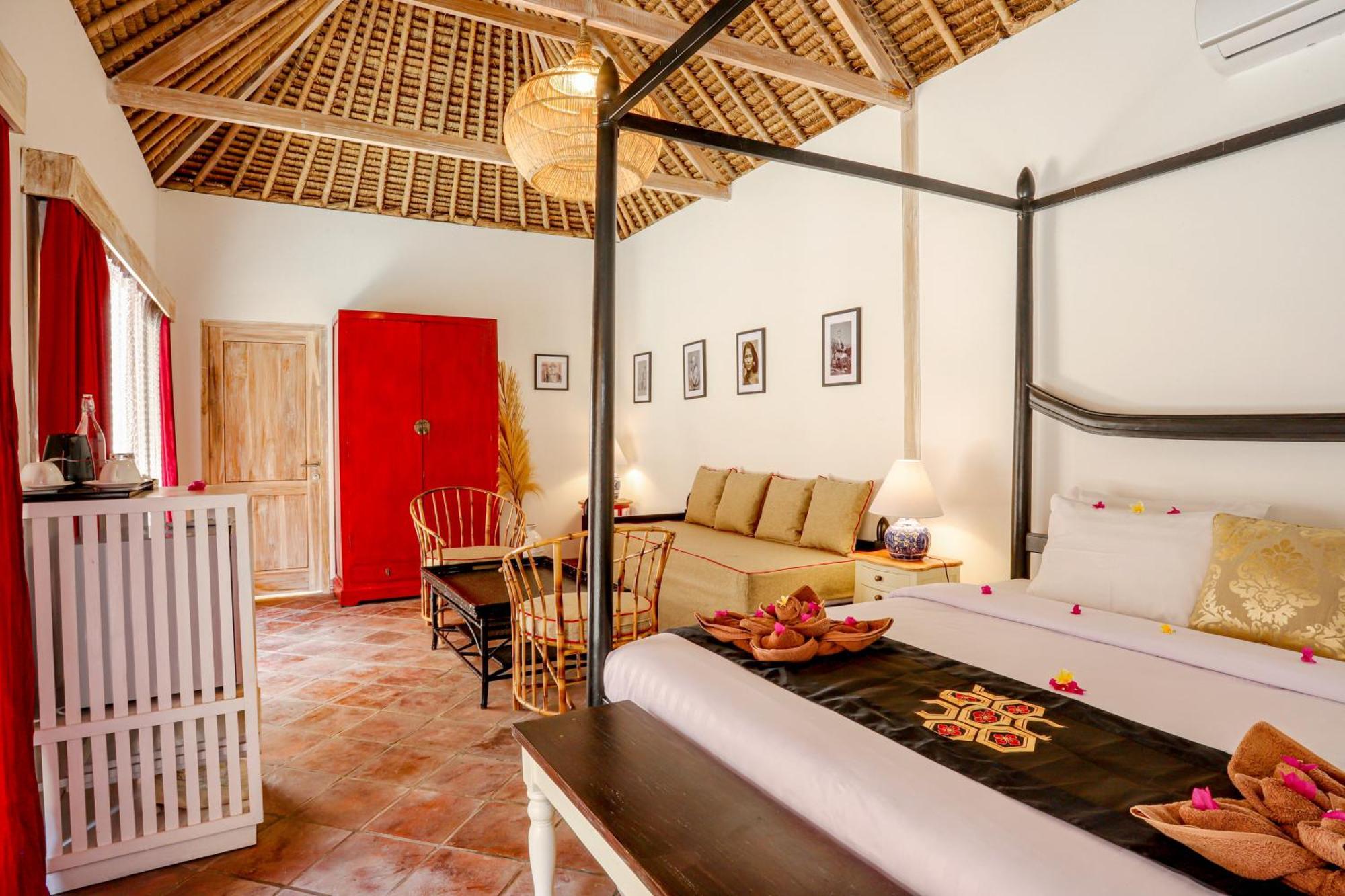 Amahelia Luxury Resort & Restaurant - Gili Asahan Exterior photo